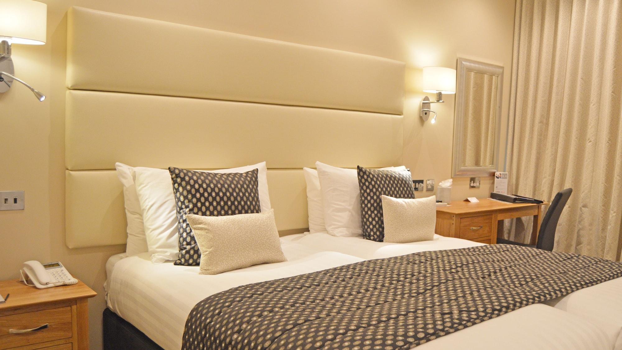 The Devon Hotel Exminster ภายนอก รูปภาพ