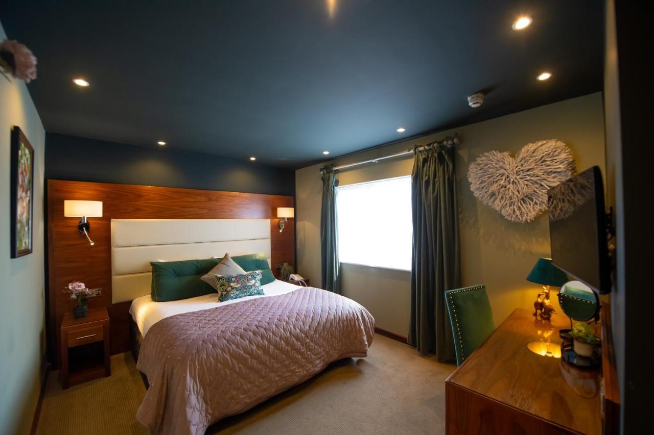The Devon Hotel Exminster ภายนอก รูปภาพ