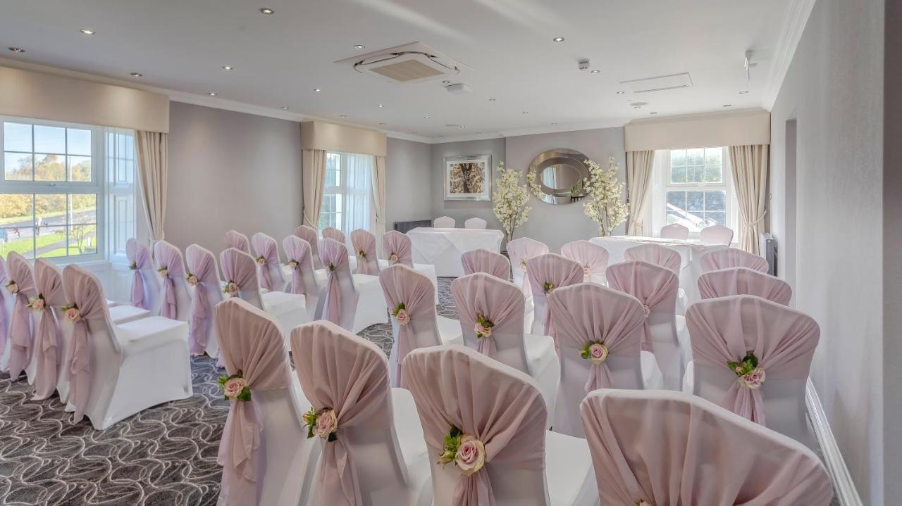 The Devon Hotel Exminster ภายนอก รูปภาพ